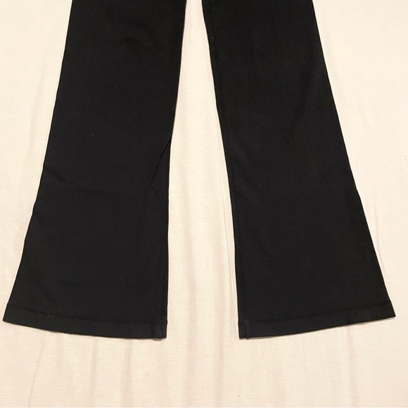 Lululemon Black and Blue Yoga Pants Flared Missing Size - Picture 4 of 16